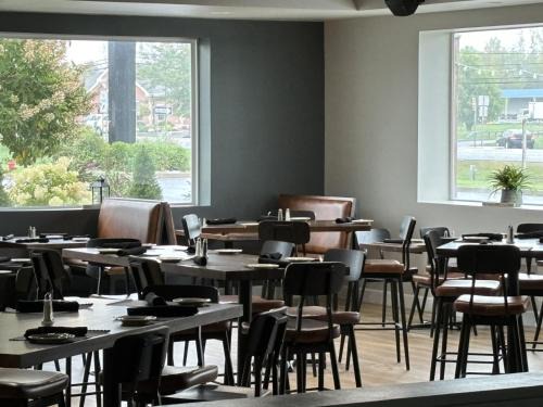 Waterloo Hotel | The Lux Hotel & Conference Center, an Ascend Collection Hotel