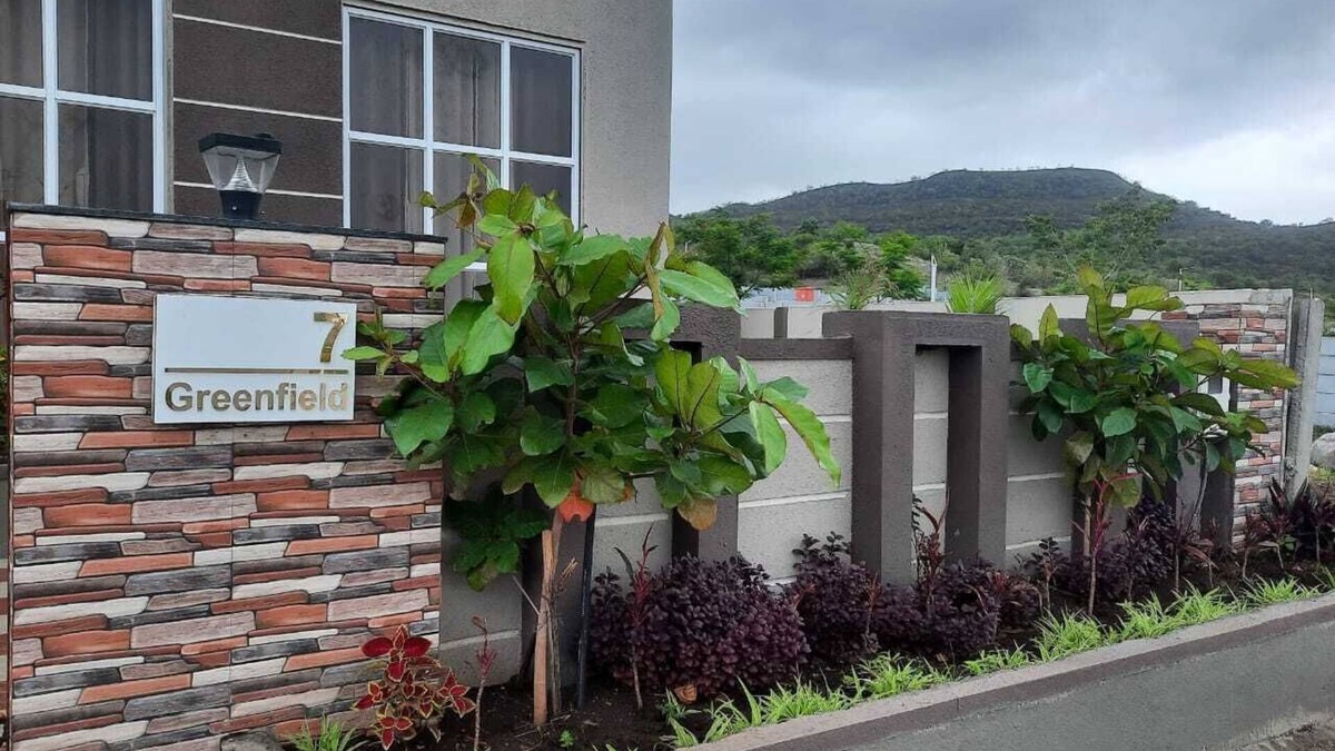 Kapurhol Villa | The luxurious countryside resort Villa Just 40km away from Pune.