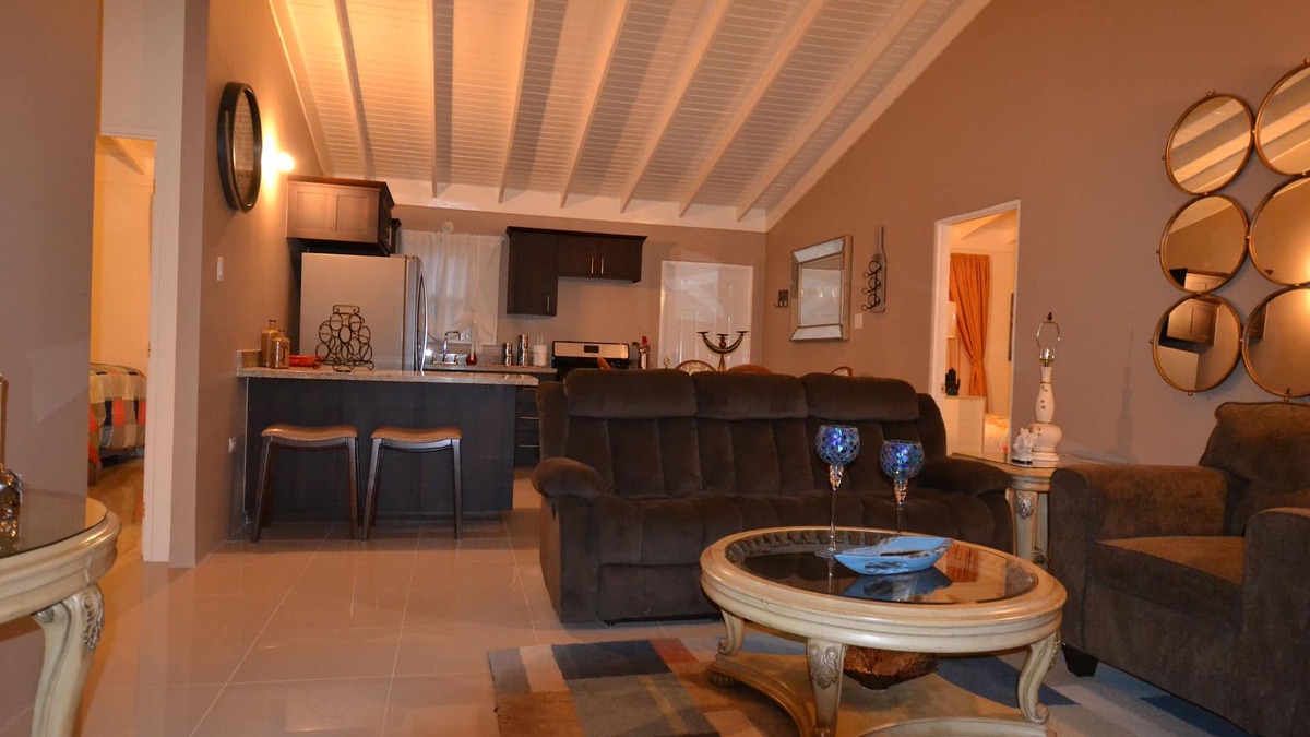 Mammee Bay House | The Luxurious Monet Place