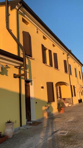 Suzzara House | The Maccagno Heart of Emilia