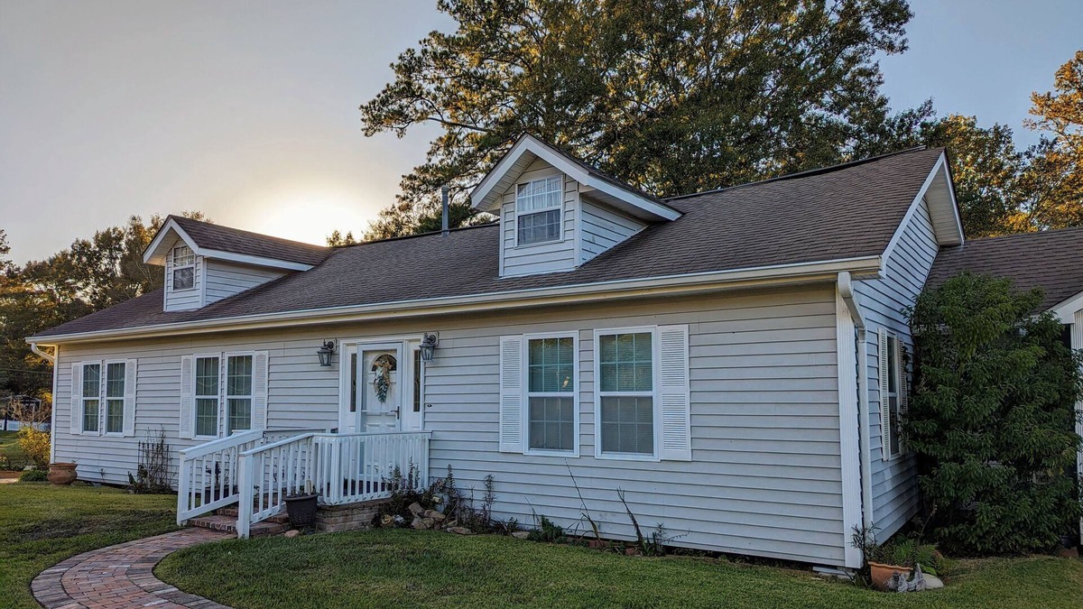 Picayune House | The Magnolia House - A spacious, warm, family-friendly home with vintage touches
