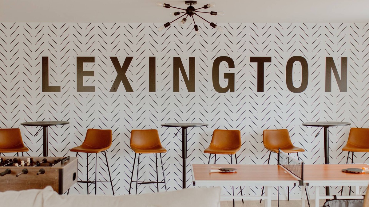 Lexington Apartment | The Main Hen House, trendy downtown Main St location, walk to everything!
