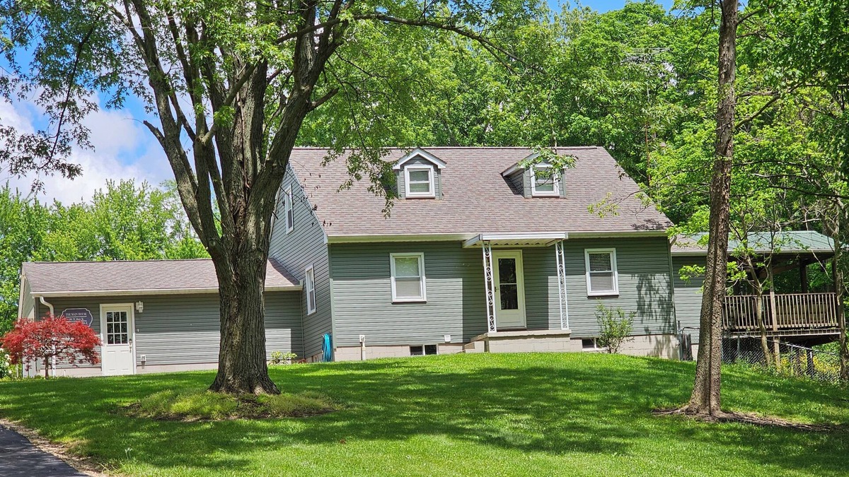 Circleville House | The Main House @ Tarlton's Edge gateway to the Hocking Hills