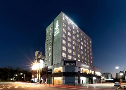 Cheonan Hotel | The Mains Hotel