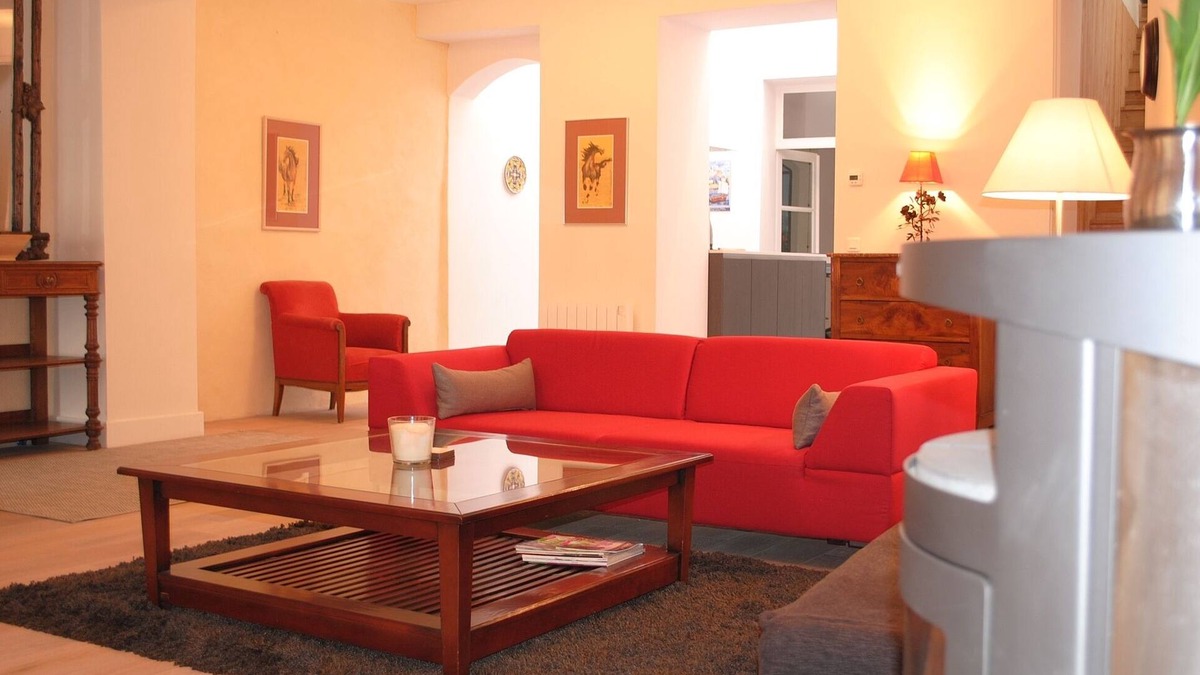 Bergerac Villa | The Maison: Built In 1729, The House Overlooks The Dordogne River 40M away
