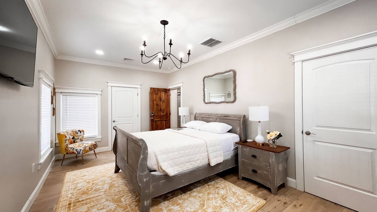 Low Moor Apartment | The Marigold Room- Room #3 Private Suite