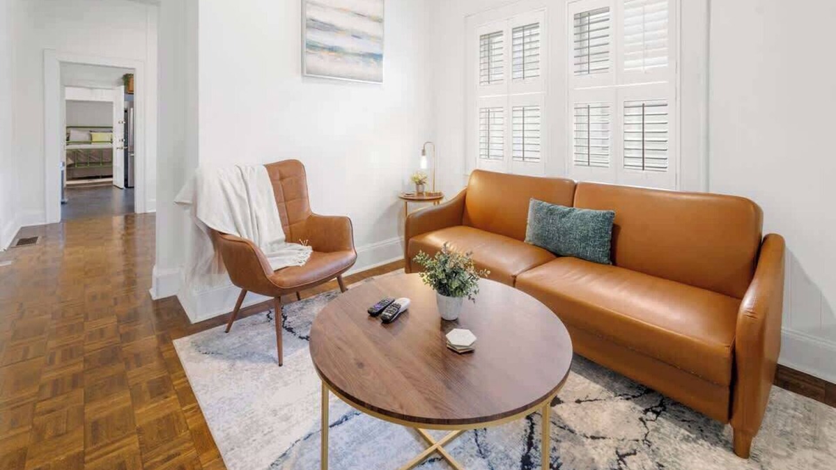 Ashland Apartment | The Market Apts by Nest and Bloom - Suite 1 (331)
