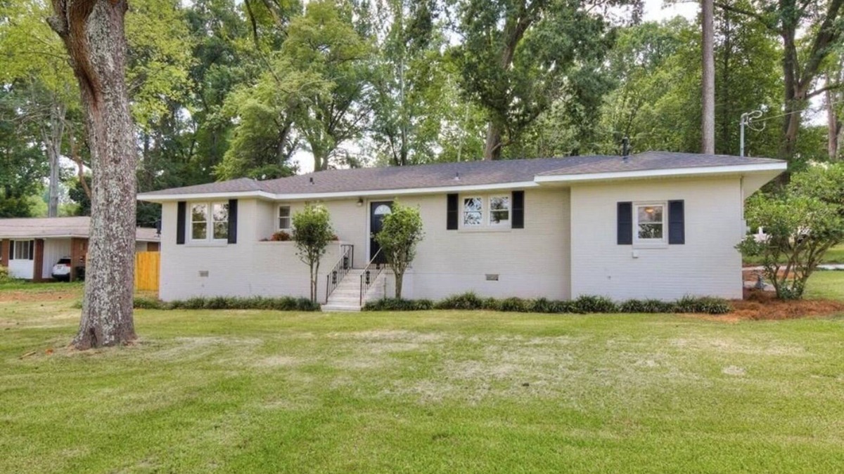 Augusta House | The Masters Rental! Less than half a mile from course!