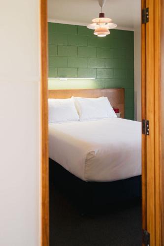 Hastings Hotel | The Mayfair