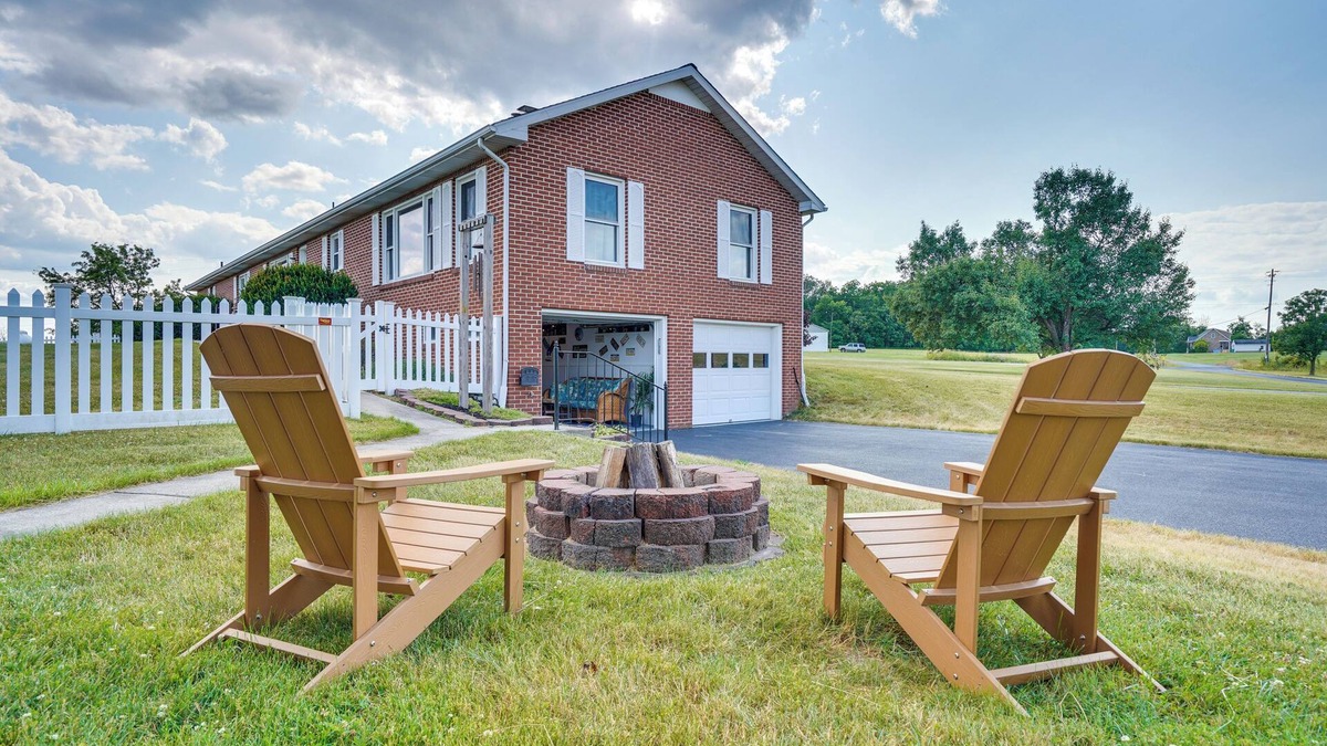 Emmitsburg Apartment | The MD/PA Line Retreat: Scenic Country Getaway!