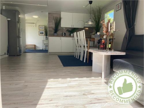 Save House | The Meadow House