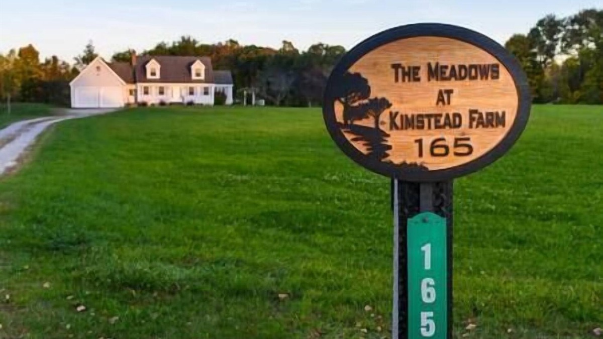 Pepperell House | The Meadows at Kimstead Farm