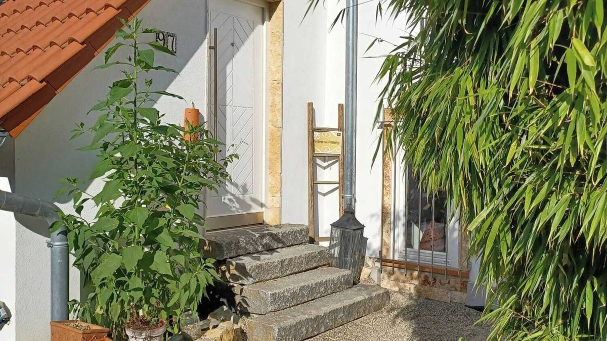 Hessigheim Apartment | The Mediterrean apartment in the Wine Town Hessigheim, modern and stylish.