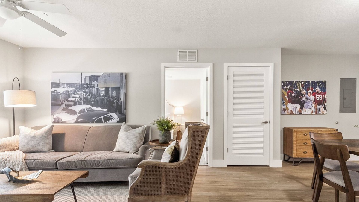 Tuscaloosa Condo | The Melanie 1st Floor Riverfront Condo with Pool & Gym Access