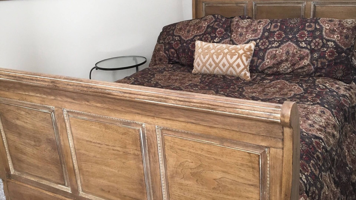 Forest Hills Apartment | The Mellor House 2 - Apartment #3
