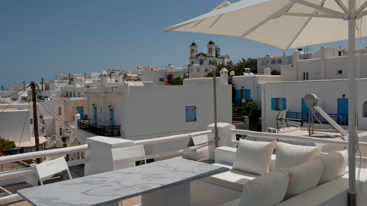 Naousa House | The "Meltemi" house - Traditional and Contemporary!