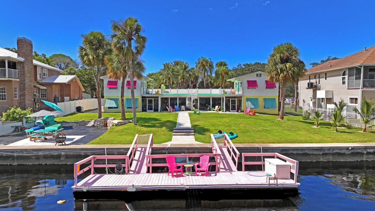 New Port Richey Estates House | The Mermaid Studio