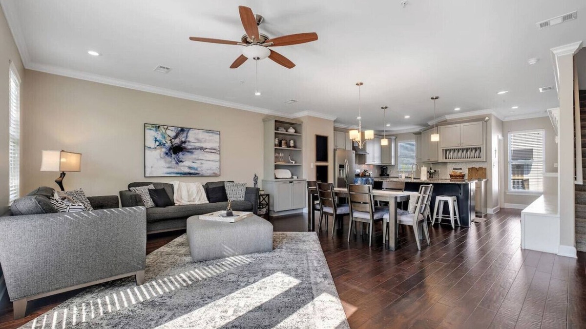 Tallahassee House | The Midtown Haven, Pets Welcome!