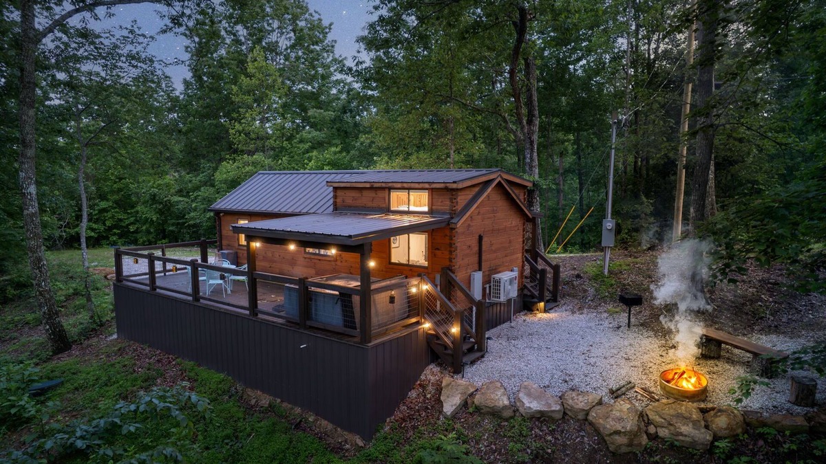 Frenchburg House | The Mighty Acorn, Bungalow is a delightful cozy tiny home in the woods.