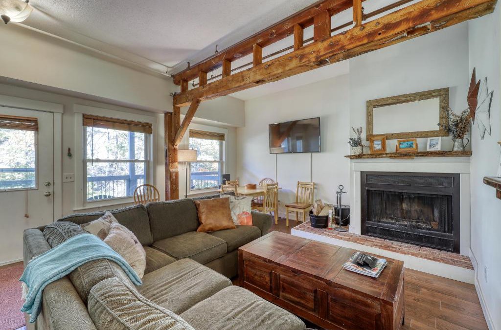 Ludlow Apartment | The Mill #210