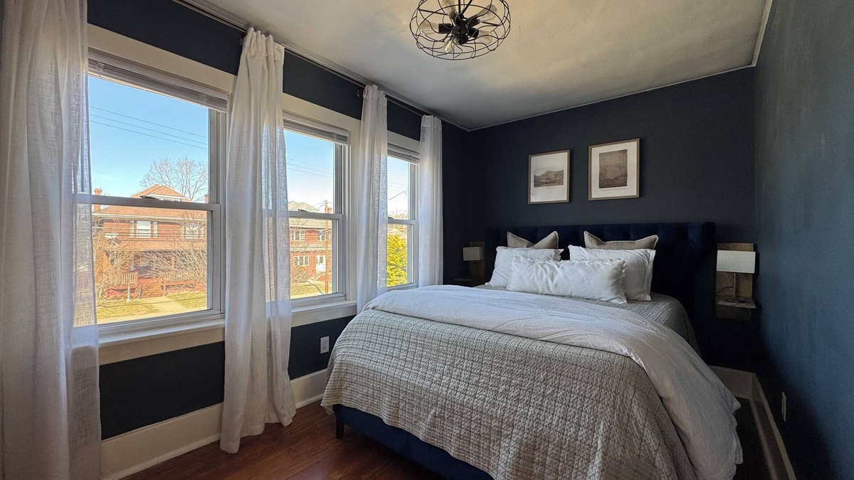 Oakmont House | THE MILL HOUSE - Charming Historic Cottage 1.5 miles from the US Open