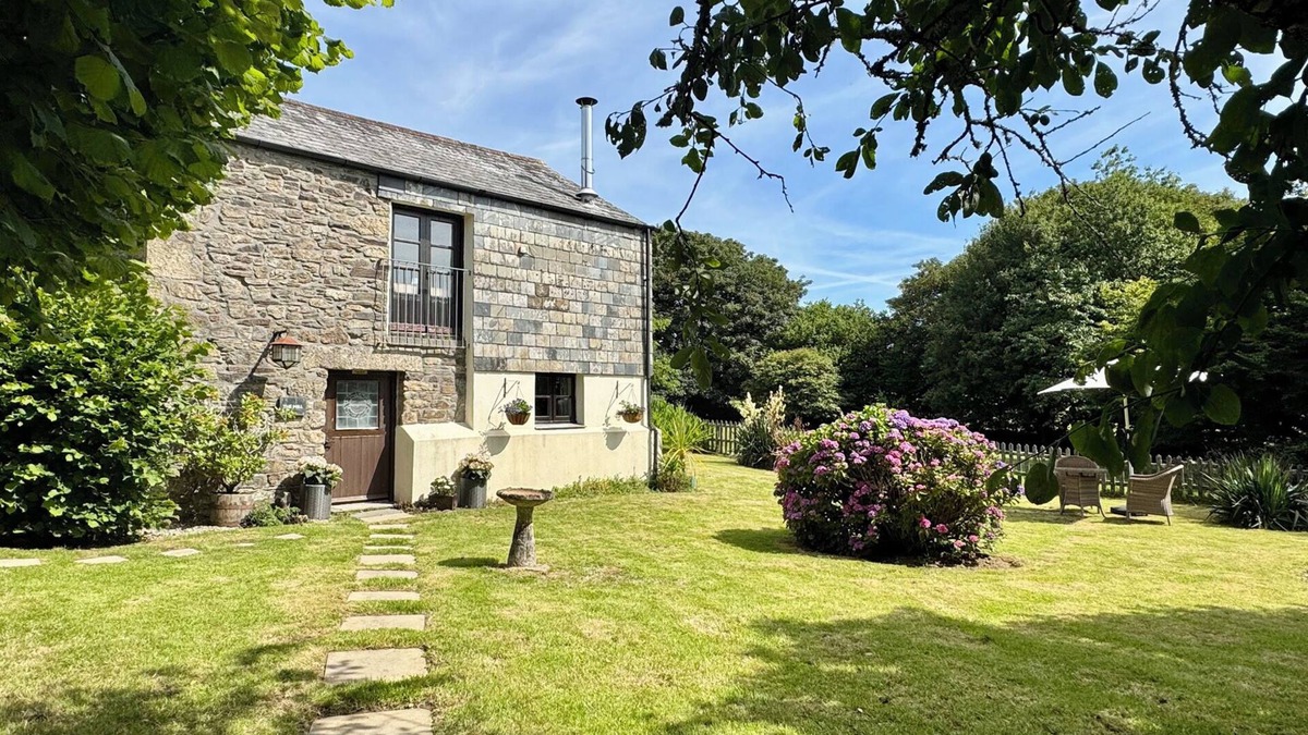 Lostwithiel Cottage | THE MILL, pet friendly, character holiday cottage in Lostwithiel