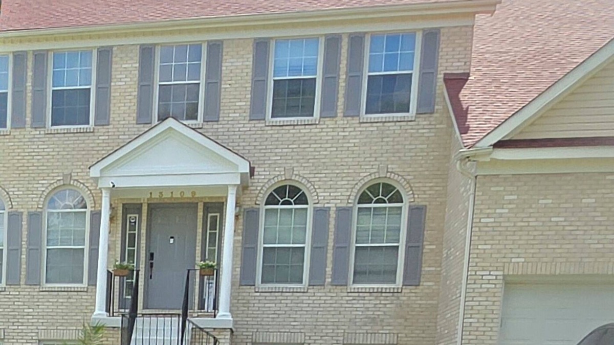 Upper Marlboro House | The Mirror .nSpacious & Luxury 4-bedroom house in charming Upper Marlboro/DMV