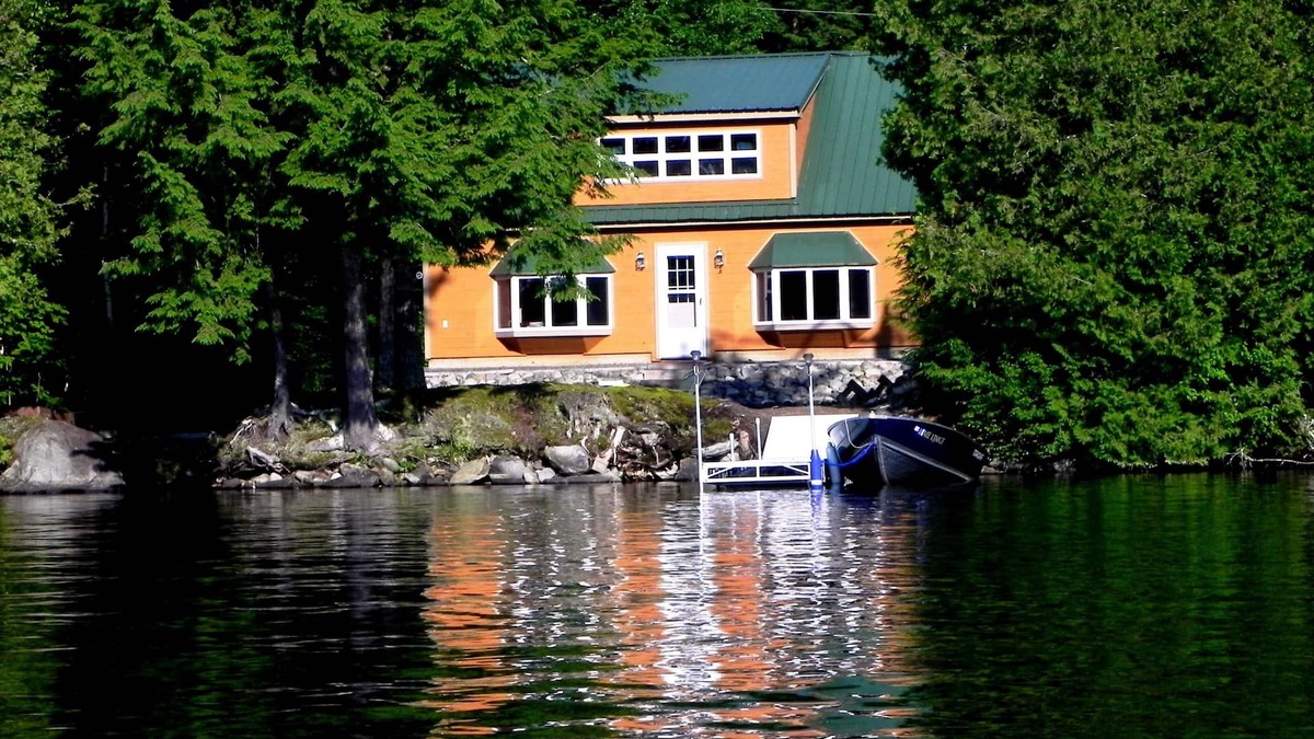 Sangerville Cottage | The modern comforts of home with easy access to Maine's natural beauty