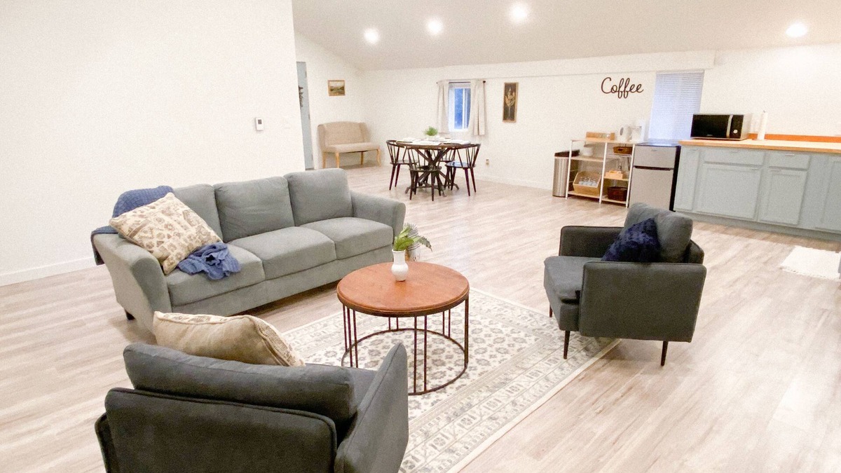 Lake Stevens Cottage | The Modern Cottage in Rural Lake Stevens
