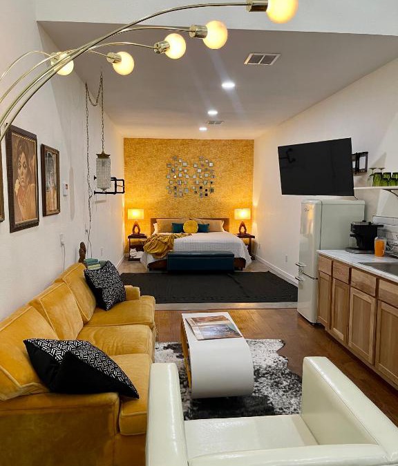 Galena Apartment | The Mollie Retreat on Route 66