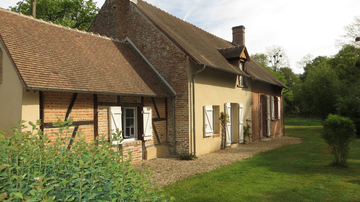 Salbris House | The Montboulan Farm