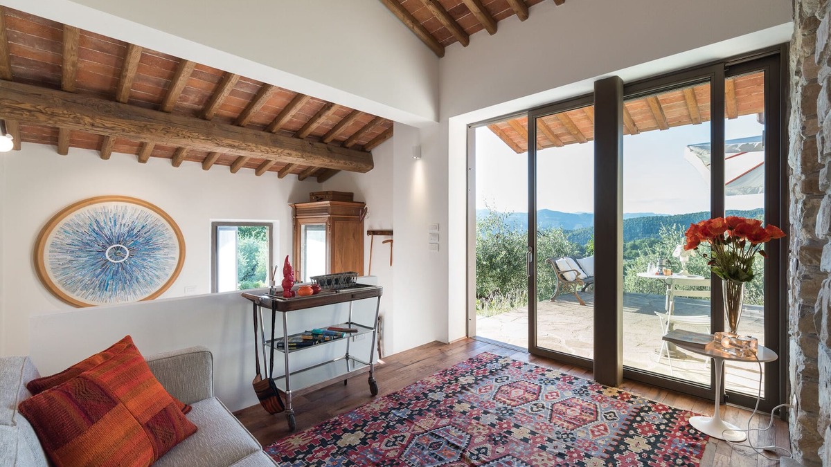 Vaiano House | The MOONLIT & SUNNY COTTAGE in an olive grove near Florence in Tuscany