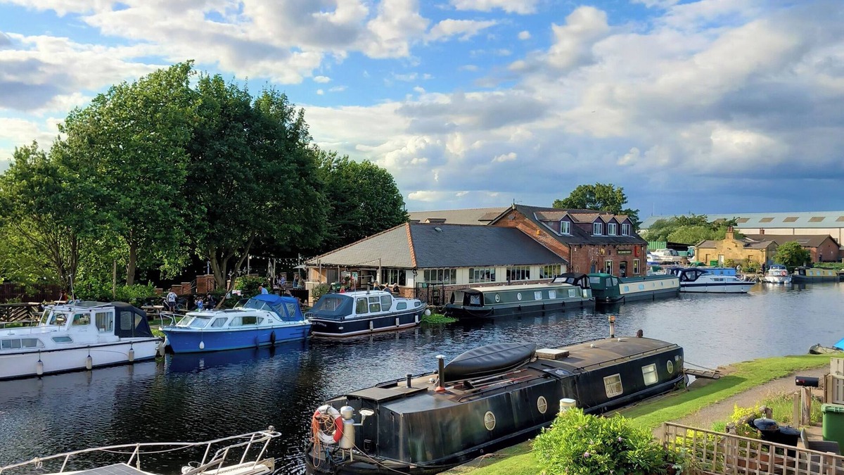 Stanley Cottage | The Moorings