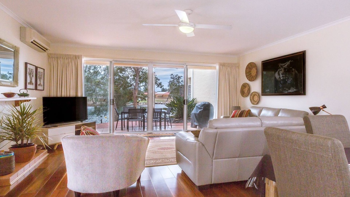 Sussex Inlet House | The Moorings No. 1 Luxury Waterfront