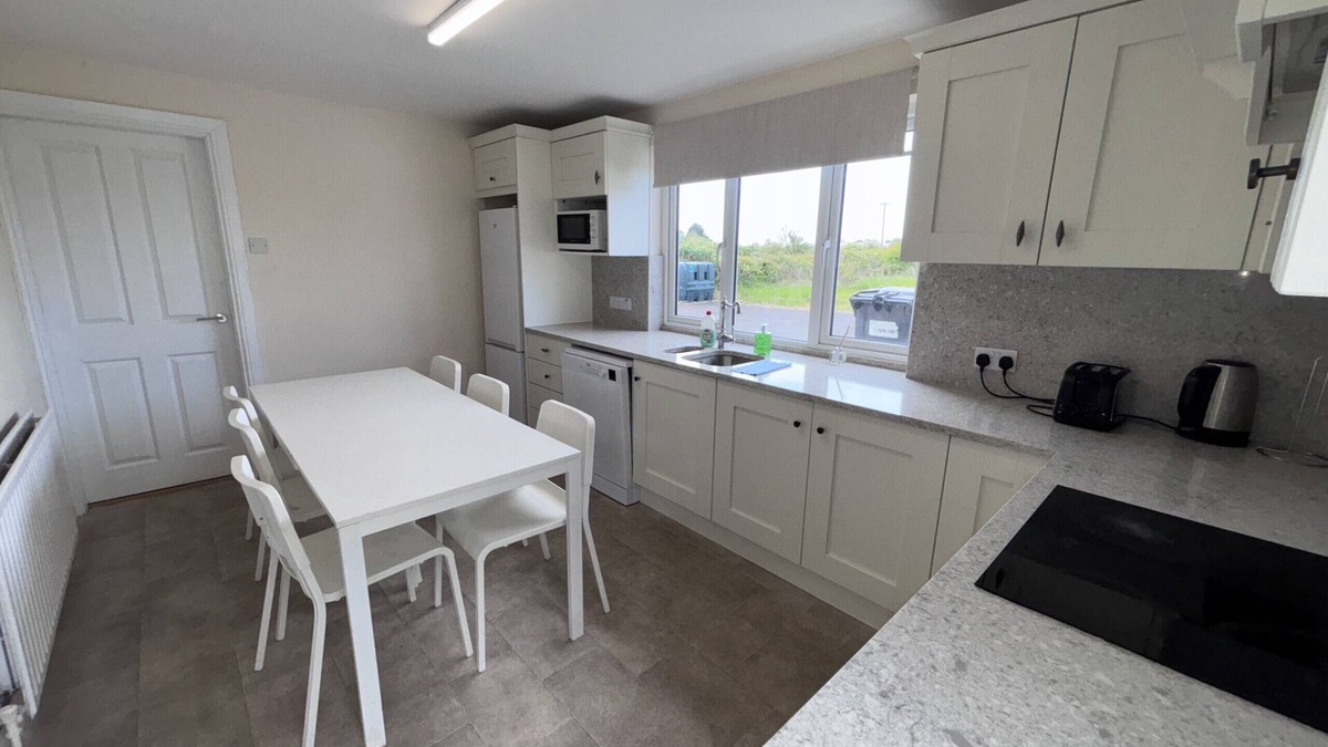 Dundalk House | The Moorlands Dundalk