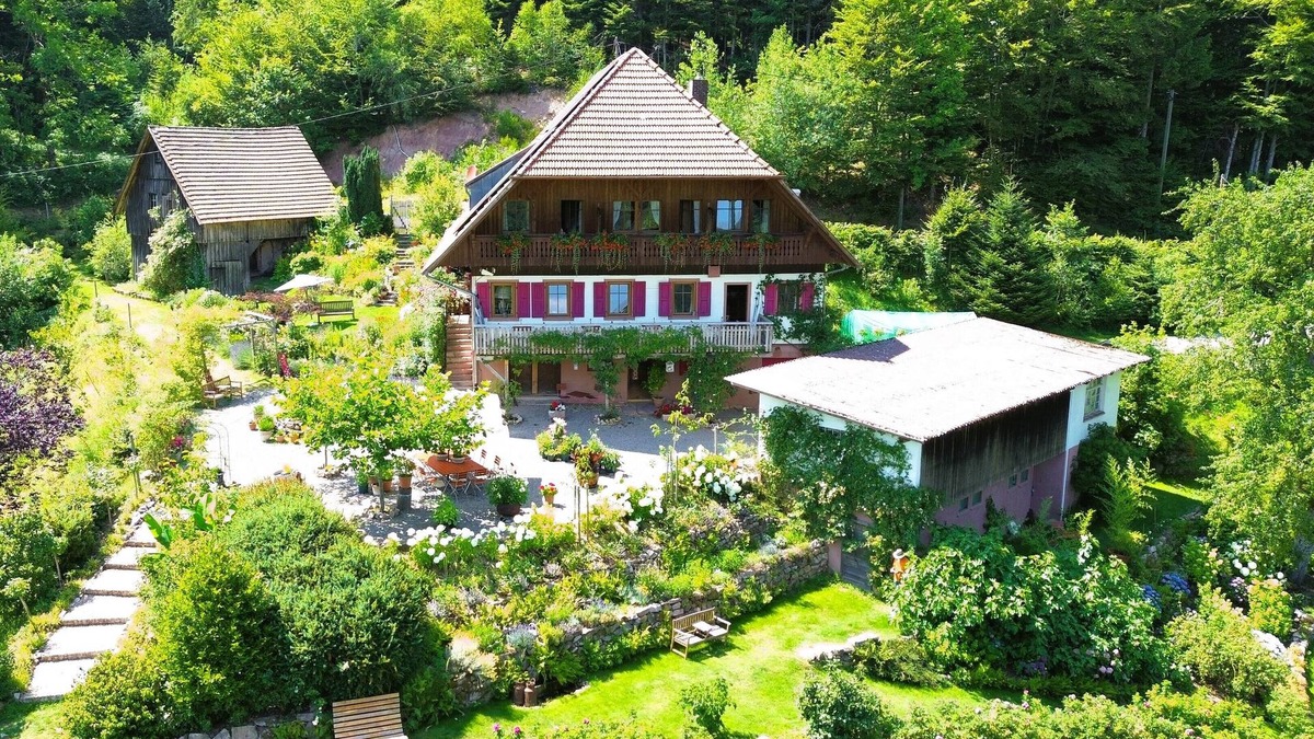 Nordrach House | The Moosbach Garden