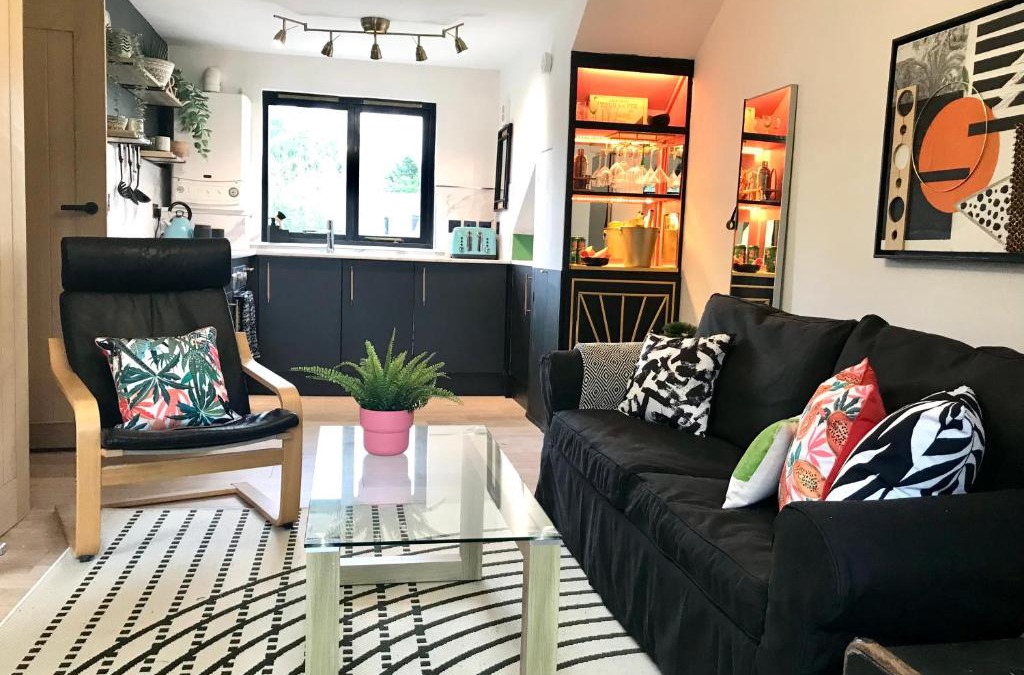 Innerleithen Apartment | THE MORNINGSIDE APARTMENT Charming stylish apartment in the centre of Innerleithen