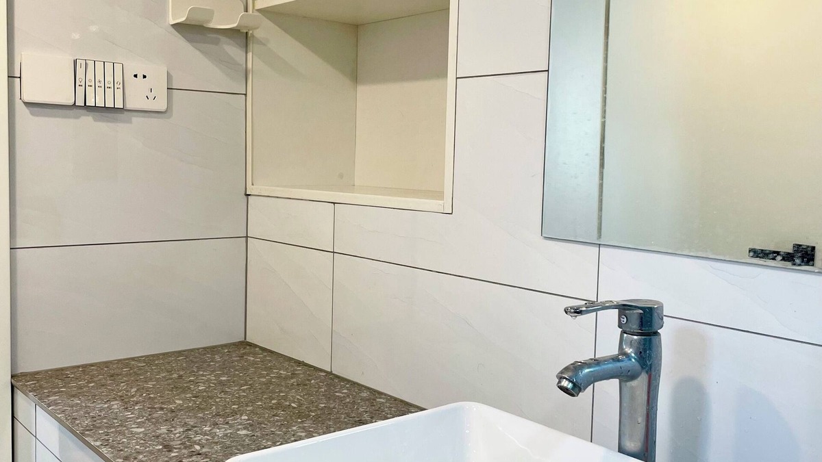 Huaihai Road Commercial Area Apartment | The most Cozy 1-bedroom apartment in downtown Shanghai