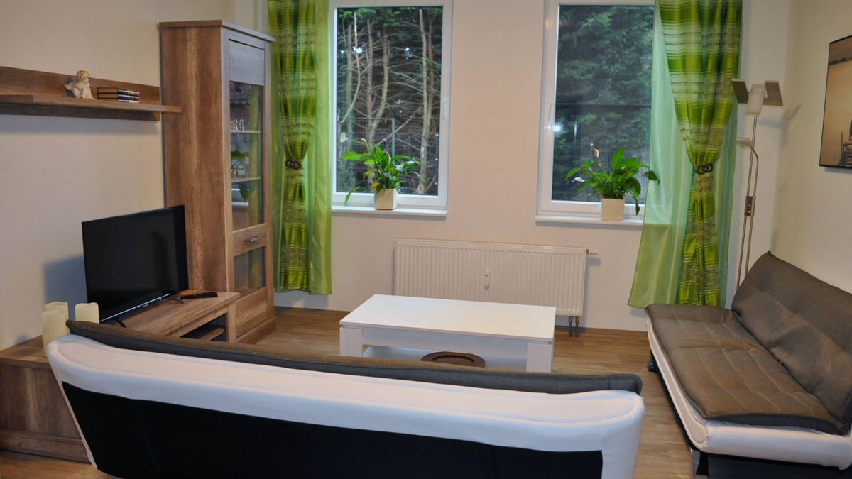 Oschersleben Apartment | The Motorsport Arena Oschersleben is 7 km from the apartment.