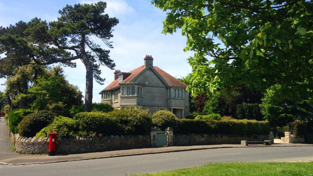 Swanage House | The Mount Swanage