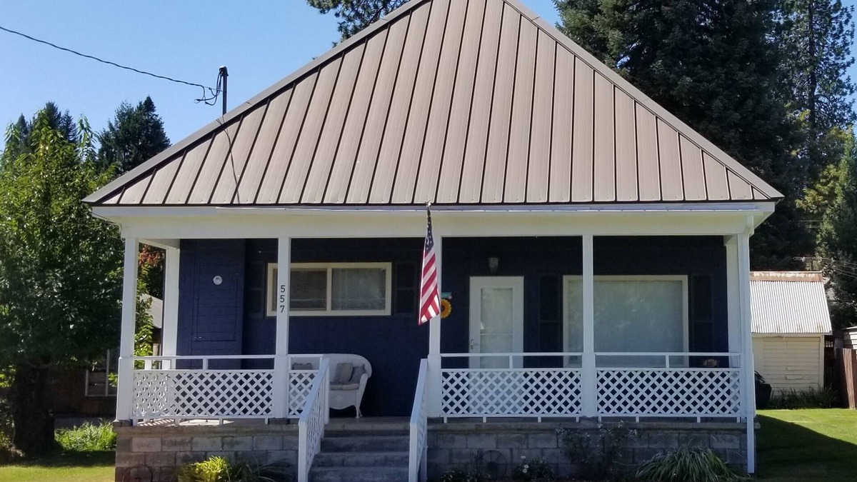 McCloud House | The Mountain House at the base of Mount Shasta
