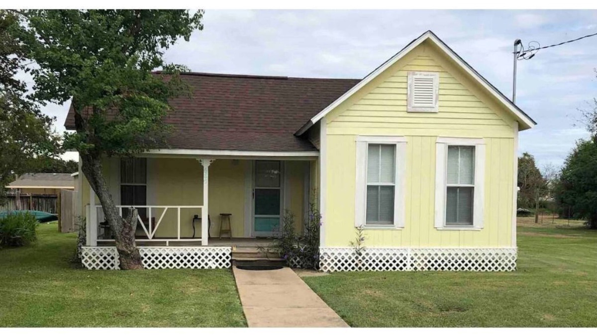 Matagorda House | The Mulberry House Matagorda