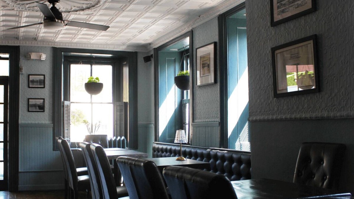 Frenchtown Hotel | The National Hotel