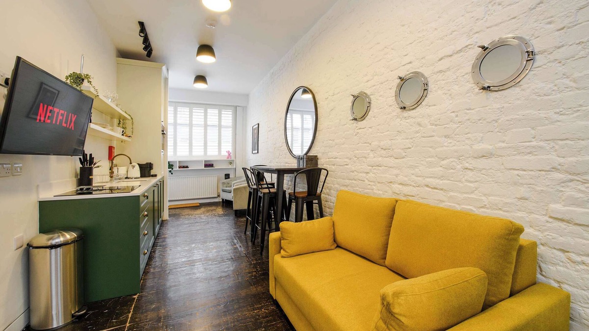 South Bank Apartment | The Naughty Nautical - Borough - by Frankie Says