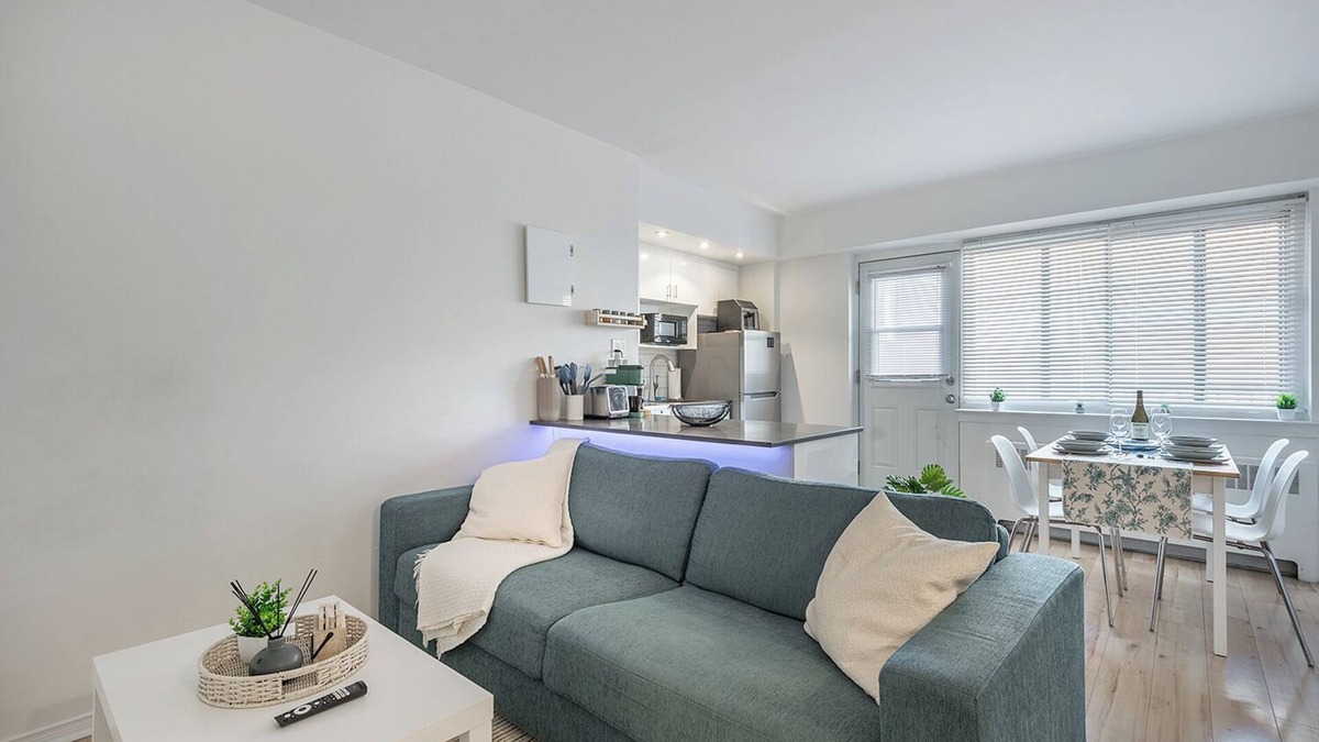 Quartier des Spectacles Apartment | The Nest – 1BR Cozy Comfort, Prime Location