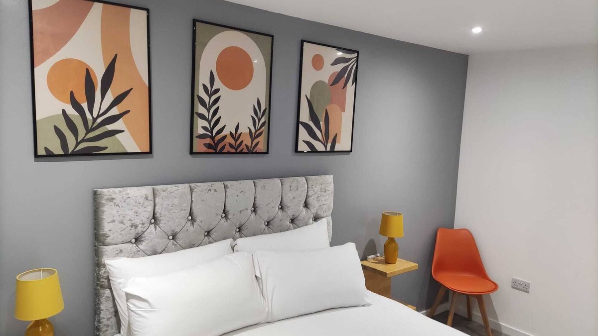 Banbury House | The Nest, 4 bedroom house