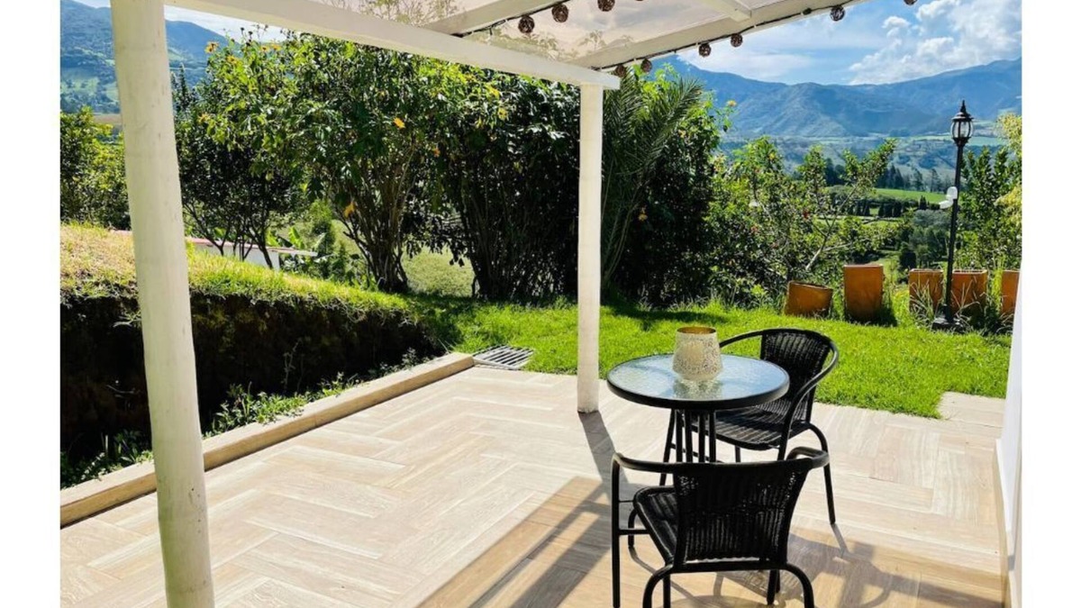 Las Tolas Apartment | The Nest/El Nido in San Jose de Minas :)