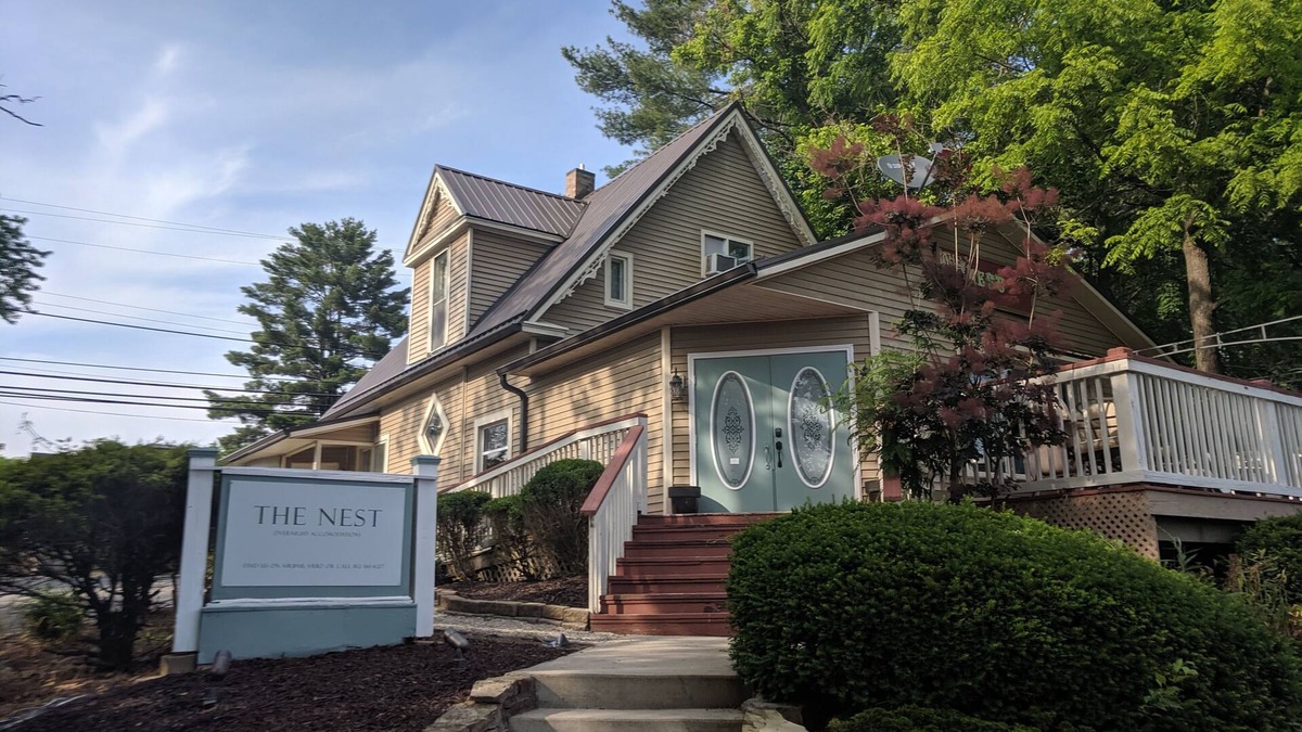 Nashville House | The Nest - Located in the Heart of Nashville Indiana!