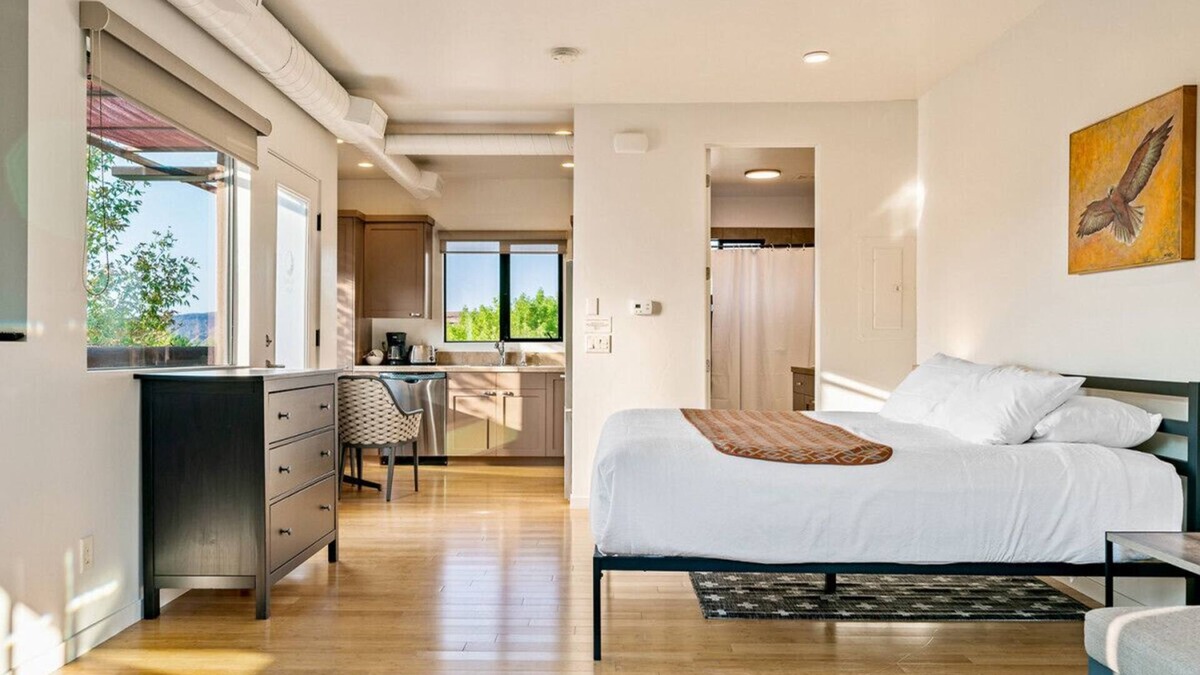 Ivins Condo | The Nest - Upper Floor Suite w/Red Rock Views