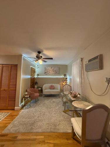 Country Club Apartment | The Nest